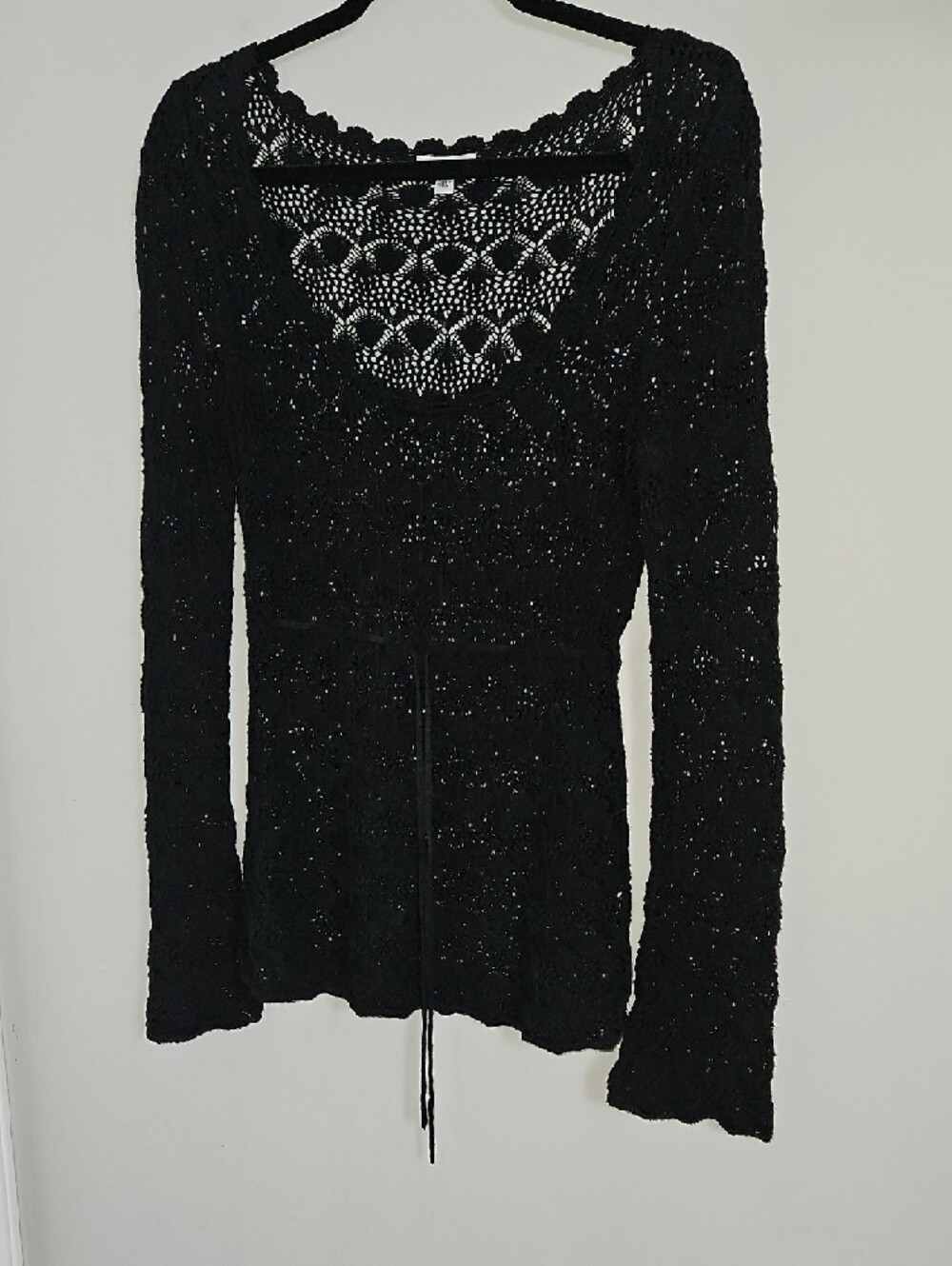 Cache Black Crochet Lace Y2K Top Size S Boho Knit Bell Sleeve Tie Waist